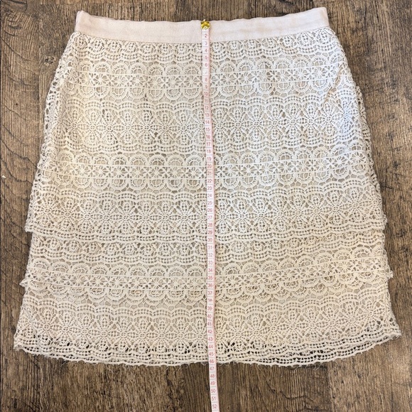Club Monaco Ivory Lace Mini Skirt - Picture 8 of 9